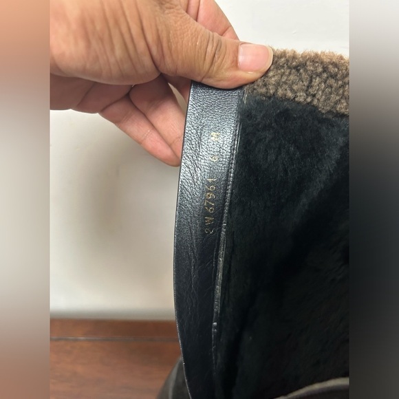 STUART WEITZMAN BLACK CHUNKY Y2K Sherpa Made in Spain Minimalist Black Booties 6 - Picture 11 of 13